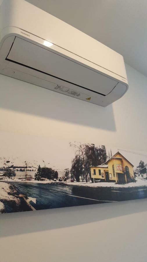 The White Room واناكا المظهر الخارجي الصورة