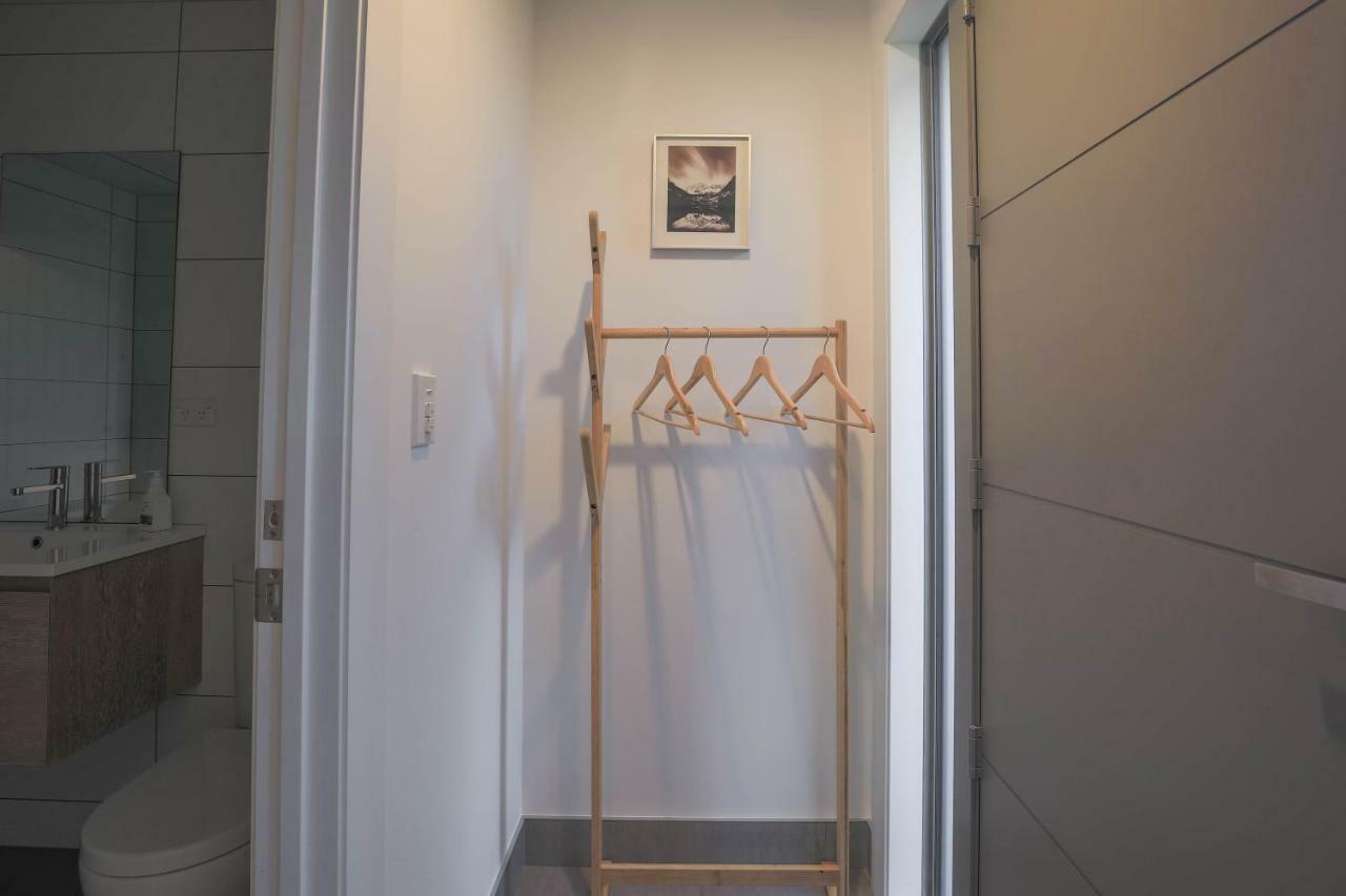 The White Room واناكا المظهر الخارجي الصورة